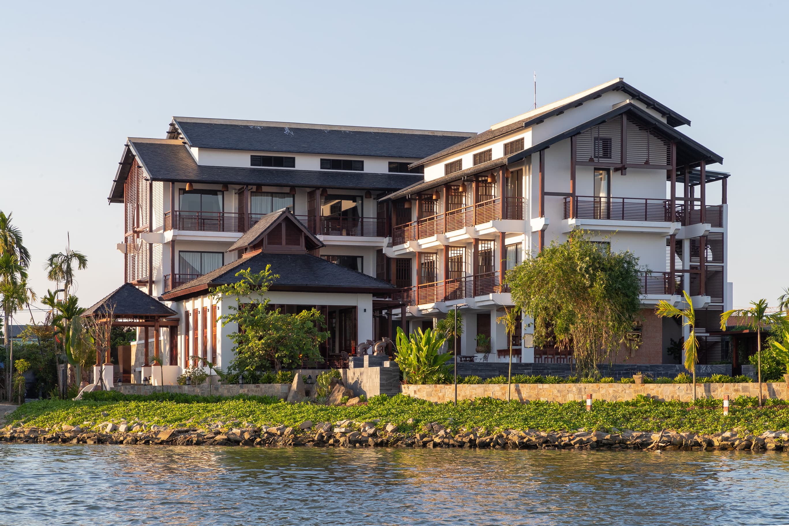 Misty sunrise over the Thu Bon River